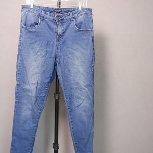 Universal Standard 12L Skinny Jeans
